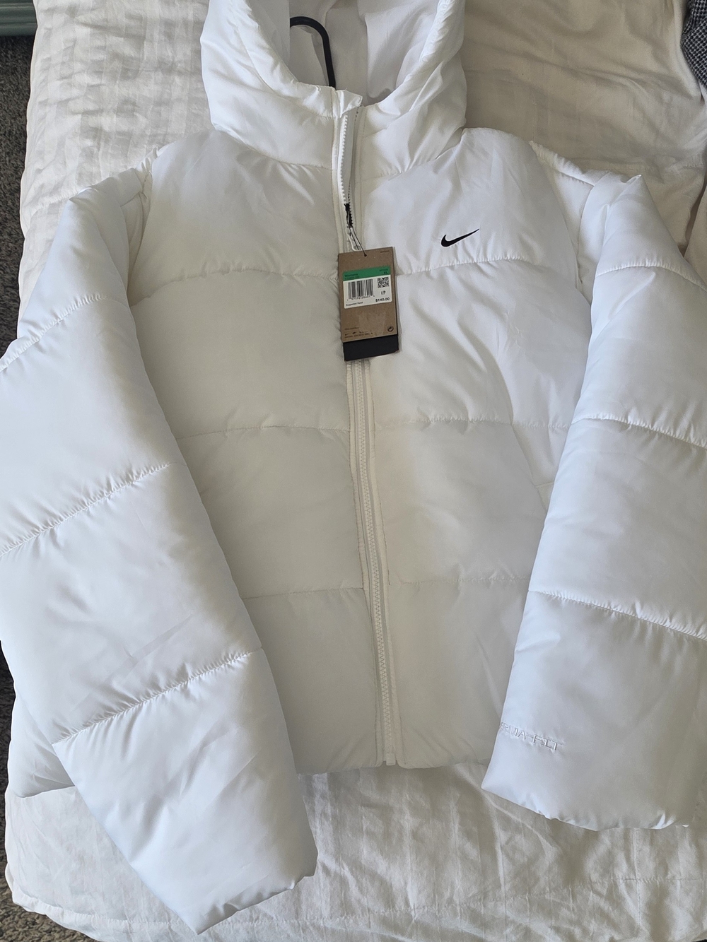 Nike White Quilted Puffer Jacket with Hood